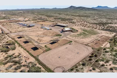 46629 W Luray Road, Wickenburg, AZ 85390 - Photo 6