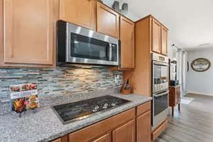 15574 W Jenan Dr, Surprise, AZ 85379 - Photo 18