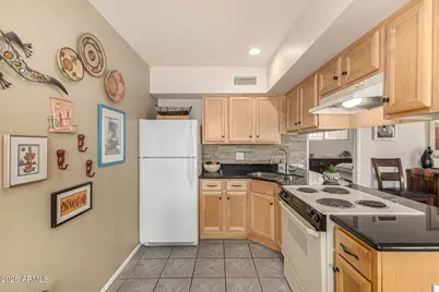 1441 E Maryland Avenue #10, Phoenix, AZ 85014 - Photo 18