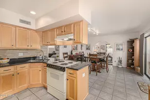 1441 E Maryland Ave, Phoenix, AZ 85014 - Photo 16