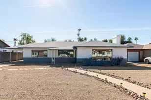 921 W Verde Ln, Phoenix, AZ 85013 - Photo 2