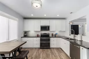 921 W Verde Ln, Phoenix, AZ 85013 - Photo 14