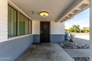 921 W Verde Ln, Phoenix, AZ 85013 - Photo 4