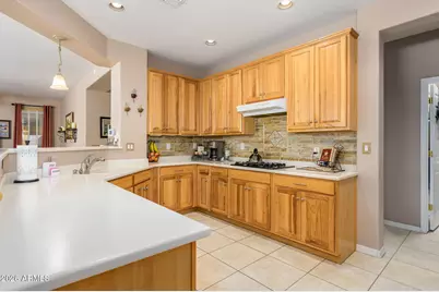 16822 W Halifax Street, Surprise, AZ 85374 - Photo 12