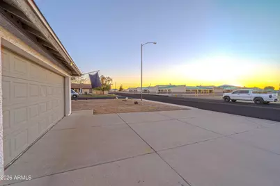 8601 N 85th Avenue, Peoria, AZ 85345 - Photo 6
