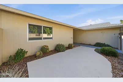 19045 N Signal Butte Circle, Sun City, AZ 85373 - Photo 8