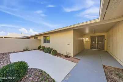 19045 N Signal Butte Circle, Sun City, AZ 85373 - Photo 10