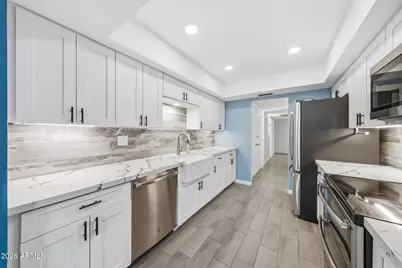 19045 N Signal Butte Circle, Sun City, AZ 85373 - Photo 2