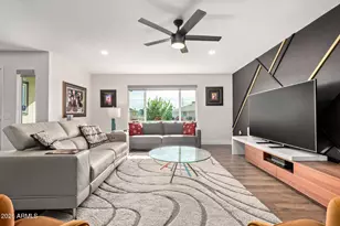 13050 W Westgate Dr, Sun City West, AZ 85375 - Photo 8