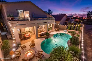 2442 E Glass Ln, Phoenix, AZ 85042 - Photo 8