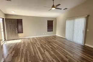 8642 W Echo Ln, Peoria, AZ 85345 - Photo 18