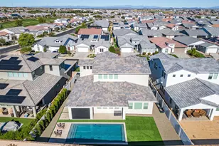 17245 W Middlebury St, Surprise, AZ 85388 - Photo 8