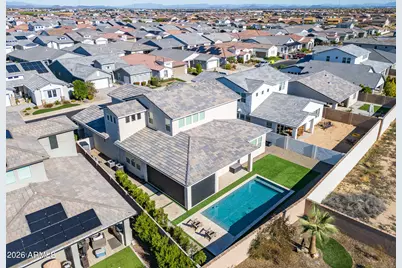 17245 W Middlebury Street, Surprise, AZ 85388 - Photo 12