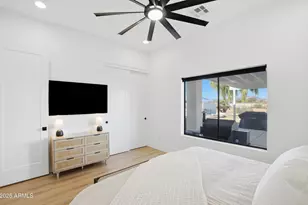 608 W Restin Rd, Phoenix, AZ 85086 - Photo 30