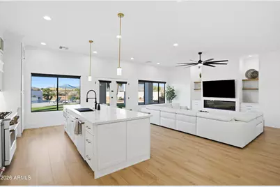 608 W Restin Road, Phoenix, AZ 85086 - Photo 14