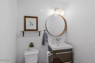 2929 N 39th St, Phoenix, AZ 85018 - Photo 14