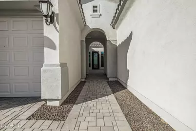 21388 W Mariposa Street, Buckeye, AZ 85396 - Photo 6