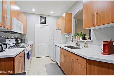 6900 E Princess Drive #2215, Phoenix, AZ 85054 - Photo 2