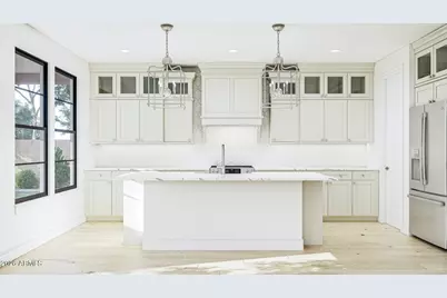 4166 S Springs Drive, Chandler, AZ 85249 - Photo 2