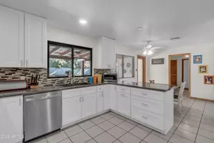 13201 N 64th Dr, Glendale, AZ 85304 - Photo 12