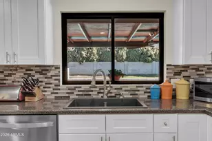 13201 N 64th Dr, Glendale, AZ 85304 - Photo 36