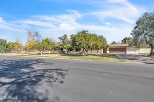 13201 N 64th Dr, Glendale, AZ 85304 - Photo 48