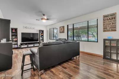 13201 N 64th Drive, Glendale, AZ 85304 - Photo 6