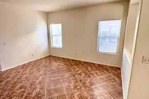 9527 N 82nd Ln, Peoria, AZ 85345 - Photo 6