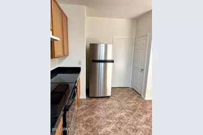 9527 N 82nd Lane, Peoria, AZ 85345 - Photo 4