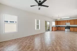 9527 N 82nd Ln, Peoria, AZ 85345 - Photo 10