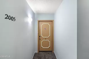 3033 E Devonshire Ave, Phoenix, AZ 85016 - Photo 22