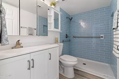 3033 E Devonshire Avenue #2005, Phoenix, AZ 85016 - Photo 18