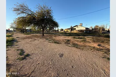 500 N Roosevelt Avenue #10, Casa Grande, AZ 85122 - Photo 1