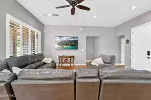 1220 E Orchid Ct, Gilbert, AZ 85296 - Photo 18