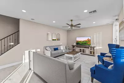 14901 W Dreyfus Street, Surprise, AZ 85379 - Photo 10