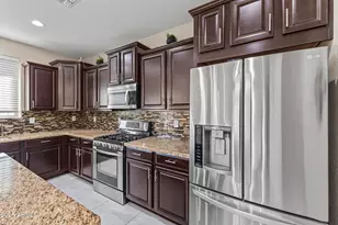 14901 W Dreyfus St, Surprise, AZ 85379 - Photo 14