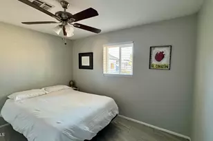 222 E Southgate Ave, Phoenix, AZ 85040 - Photo 18