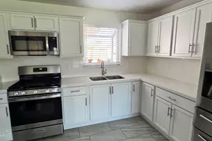 222 E Southgate Ave, Phoenix, AZ 85040 - Photo 10