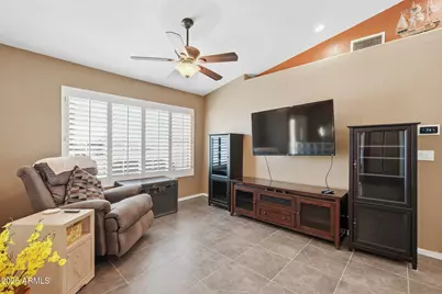 8950 W Wenden Drive, Arizona City, AZ 85123 - Photo 8