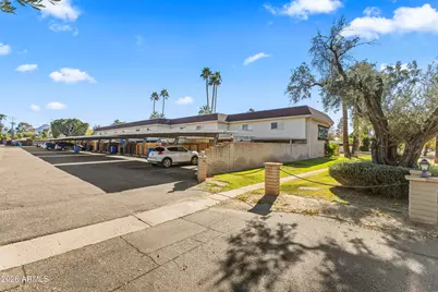 8135 N Central Avenue #4, Phoenix, AZ 85020 - Photo 42