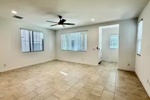 9741 W Catalina Dr, Phoenix, AZ 85037 - Photo 4