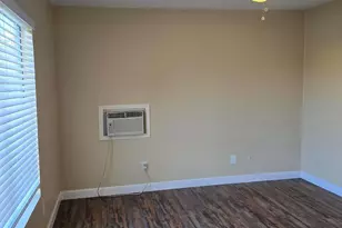 9002 W Roma Ave, Phoenix, AZ 85037 - Photo 10