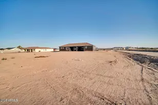 22548 W Huntington Dr, Buckeye, AZ 85326 - Photo 16