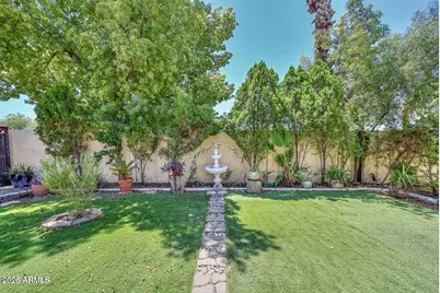 3005 E Danbury Road, Phoenix, AZ 85032 - Photo 8