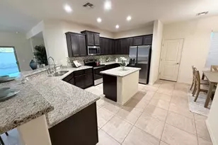 207 E Carob Dr, Chandler, AZ 85286 - Photo 2