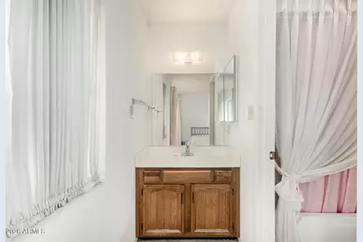 5209 W Sandra Terrace, Glendale, AZ 85306 - Photo 10