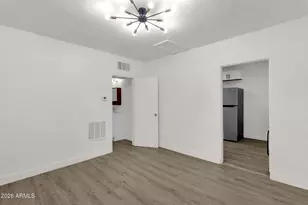 2334 W Morten Ave, Phoenix, AZ 85021 - Photo 36