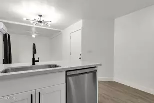 2334 W Morten Ave, Phoenix, AZ 85021 - Photo 64