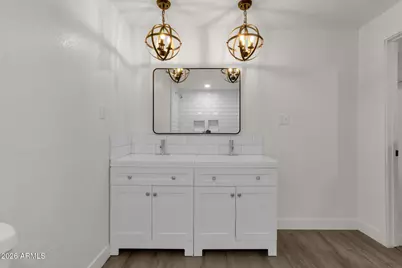 2334 W Morten Avenue, Phoenix, AZ 85021 - Photo 10