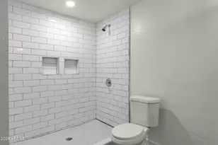 2334 W Morten Ave, Phoenix, AZ 85021 - Photo 72